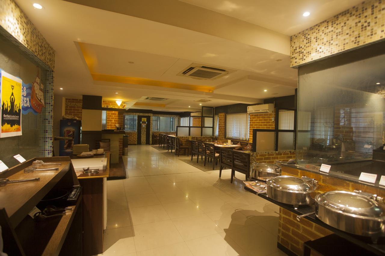 P K Rresidency مادوراي المظهر الخارجي الصورة
